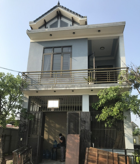 Quyền sử dụng đất và tài sản gắn liền với đất thuộc thửa đất số 742, tờ bản đồ số 30 tại: thôn 4, xã Lộc Ninh, thành phố Đồng Hới, tỉnh Quảng Bình (nay là Phường Đồng Thuận, tỉnh Quảng Trị)